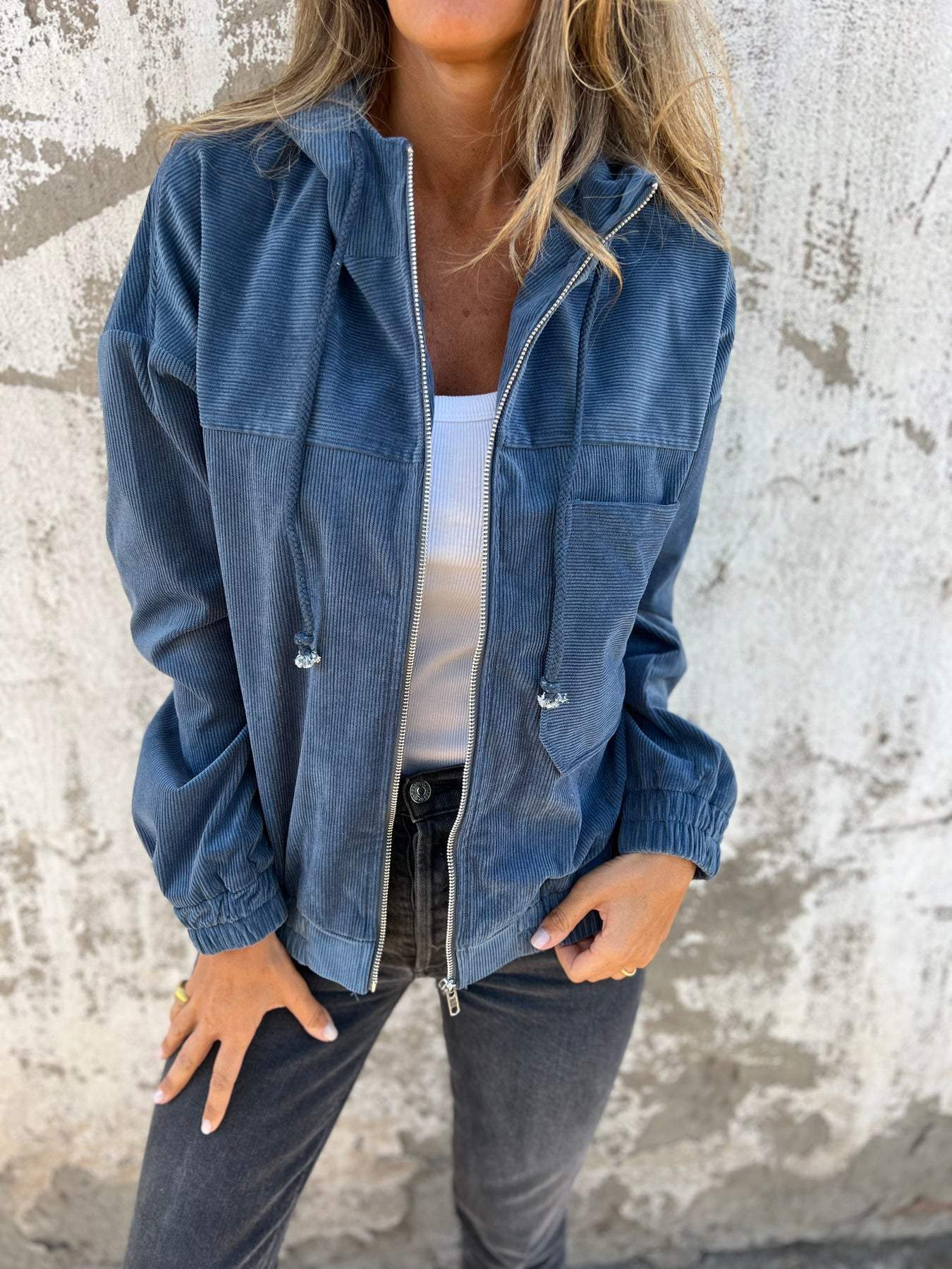Daisy | Leisure jacket with hood and zip