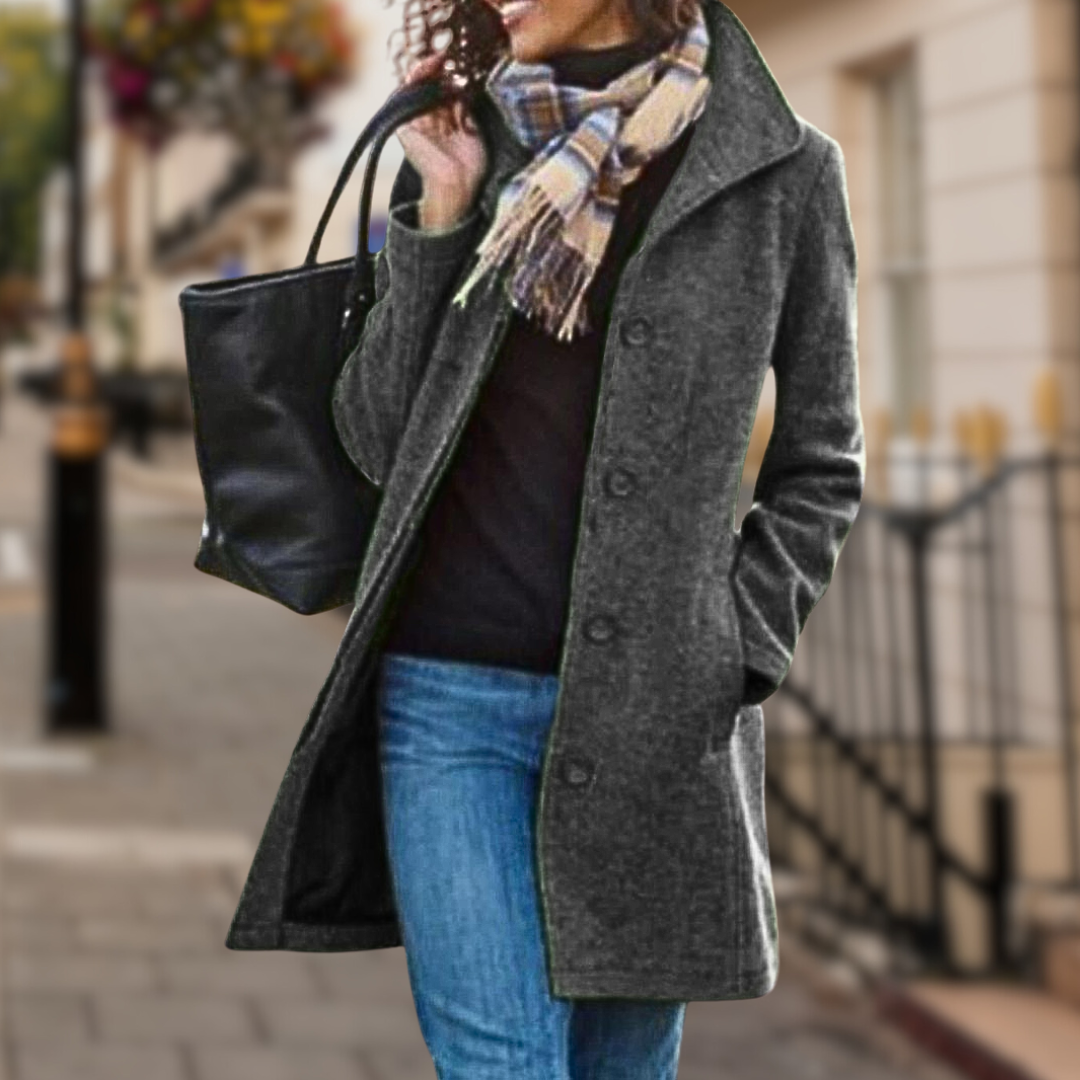 Fiona | Elegant coat with buttons