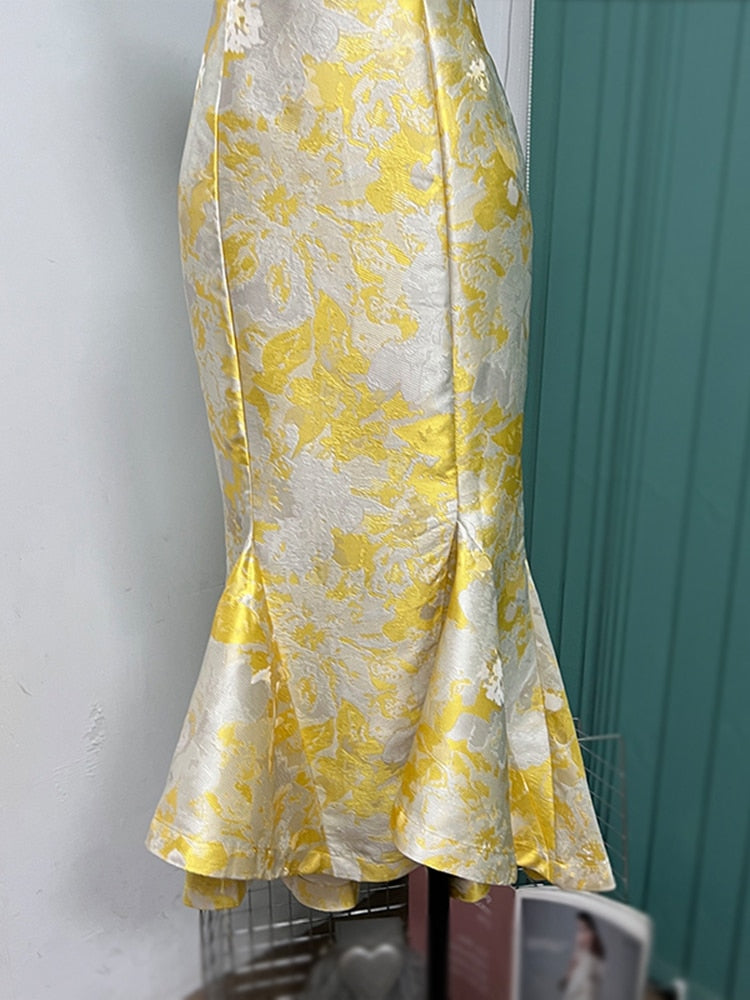 Pinklay Dress Threads & Bond