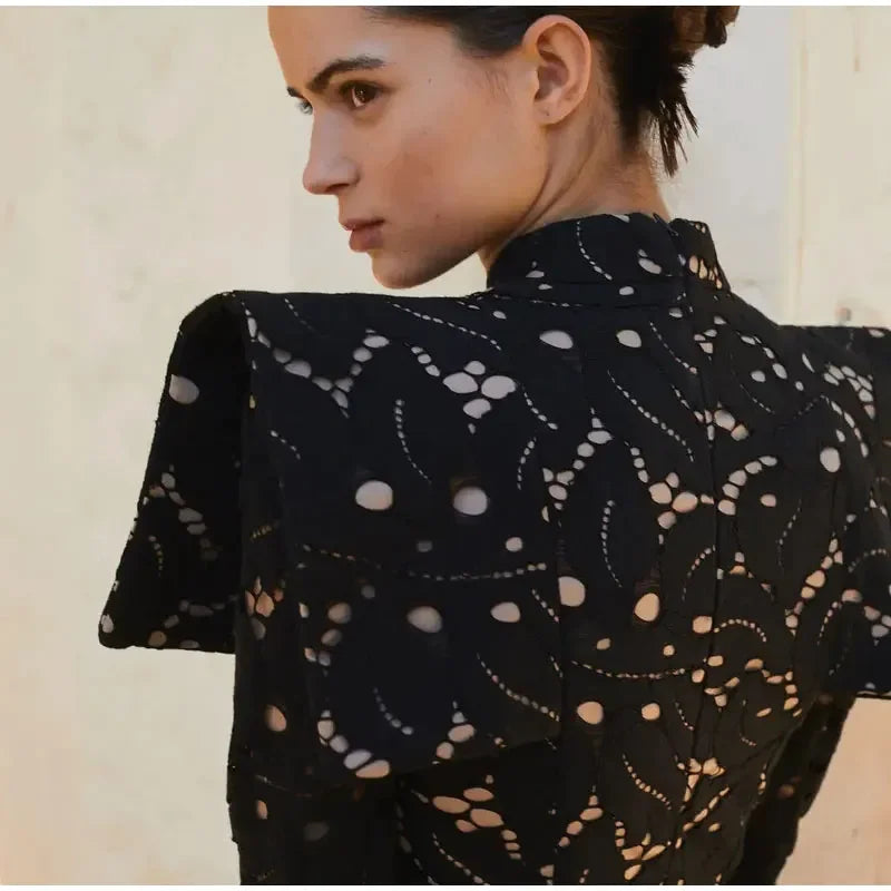 Spring lace Dress Threads & Bond