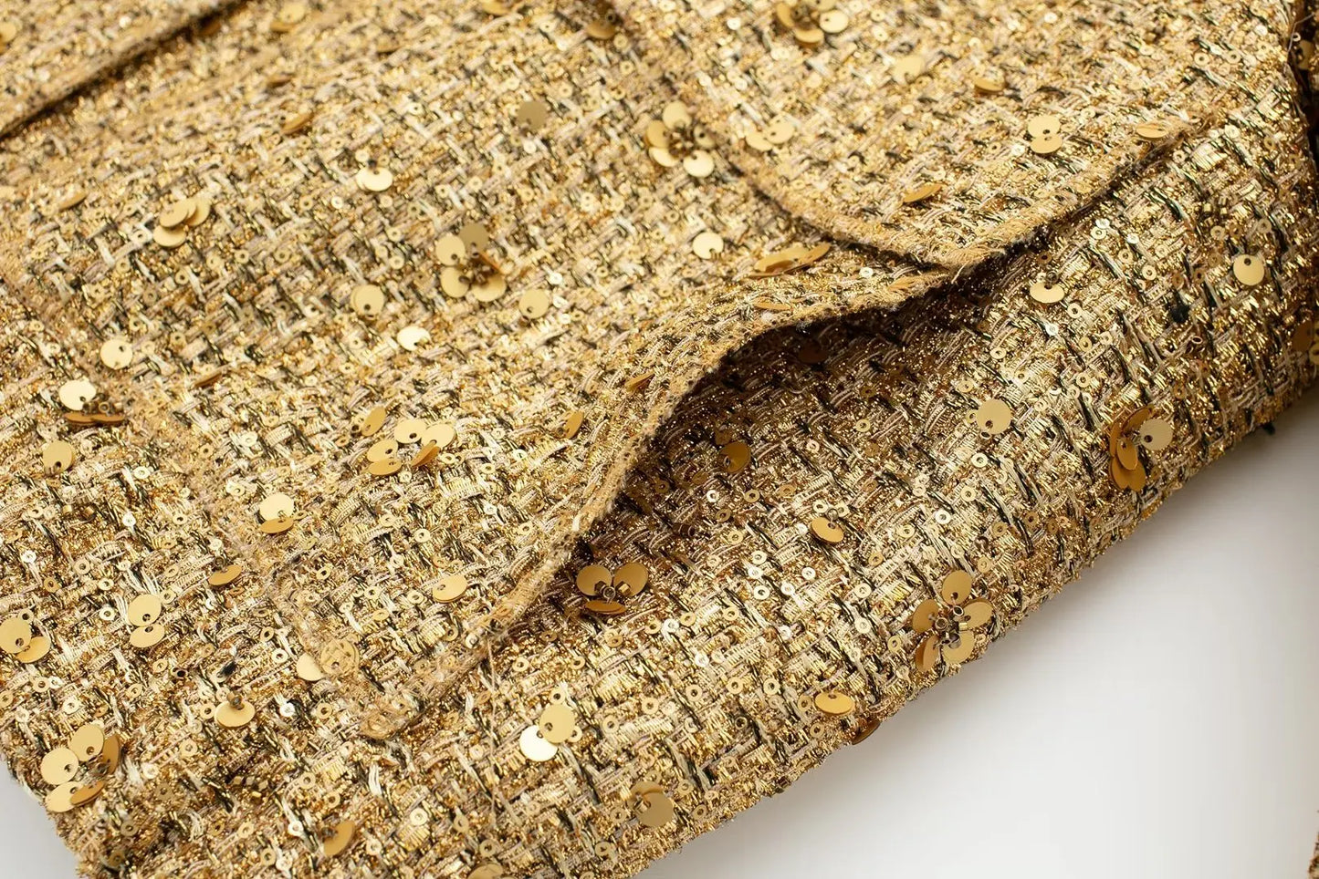 Star Gold Jacket Threads & Bond