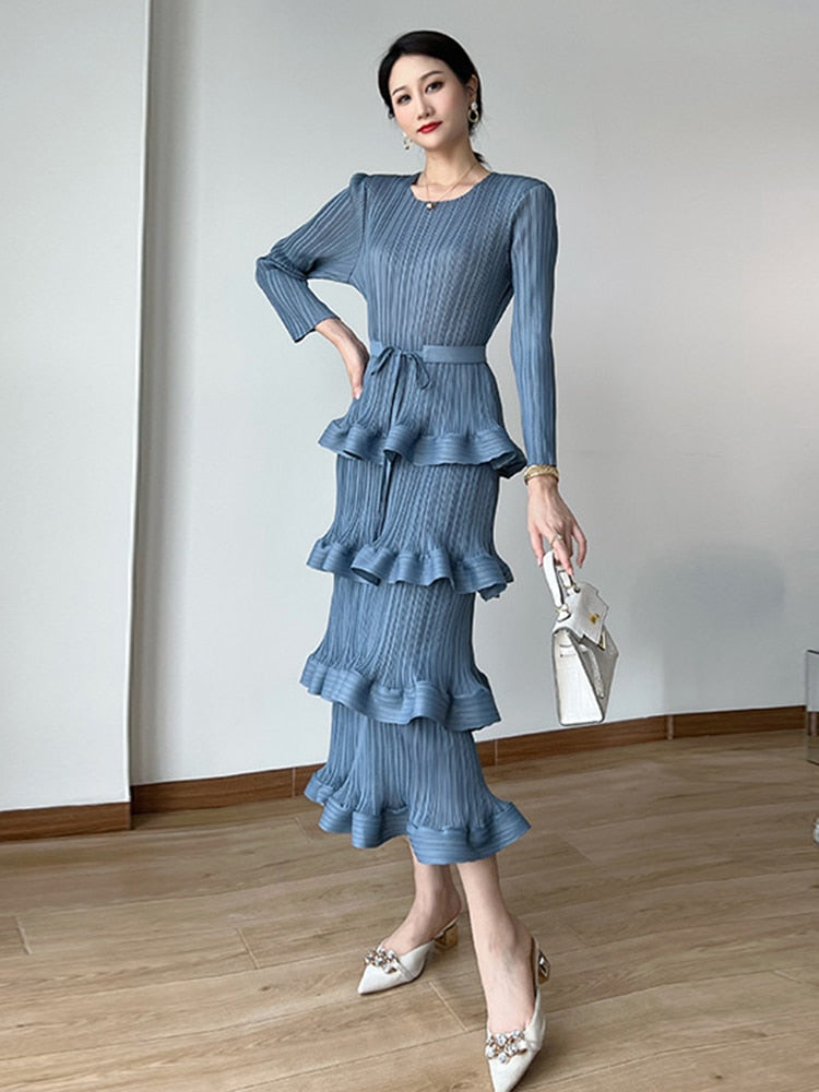 Flounce Pleated Dress Threads & Bond