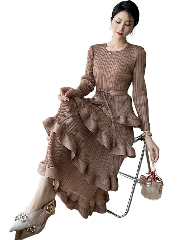 Flounce Pleated Dress Threads & Bond