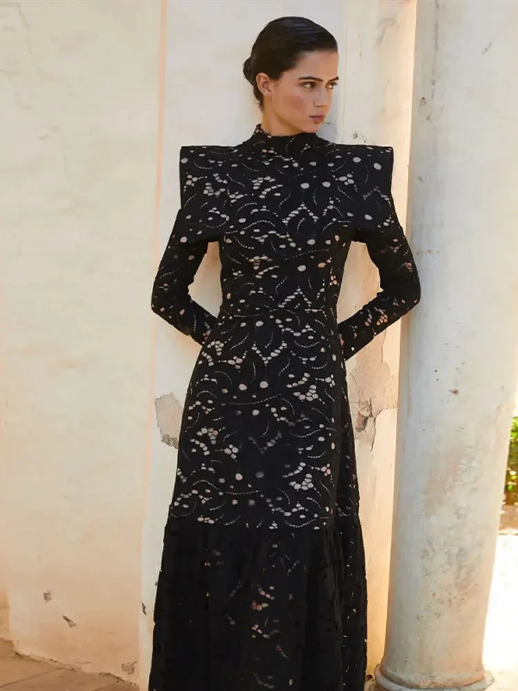 Spring lace Dress Threads & Bond
