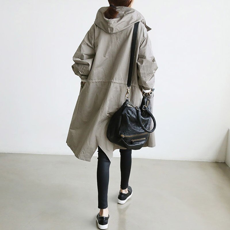 Mandy | Elegant, water-repellent trench coat