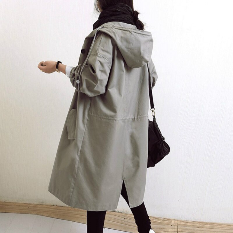 Mandy | Elegant, water-repellent trench coat
