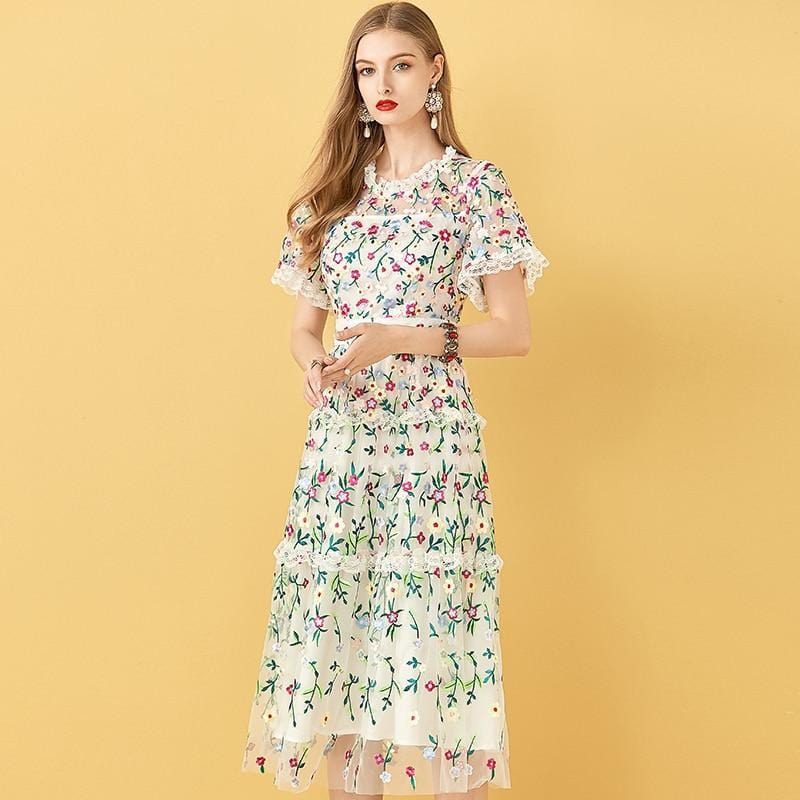 Dream Floral Lace Dress Threads & Bond