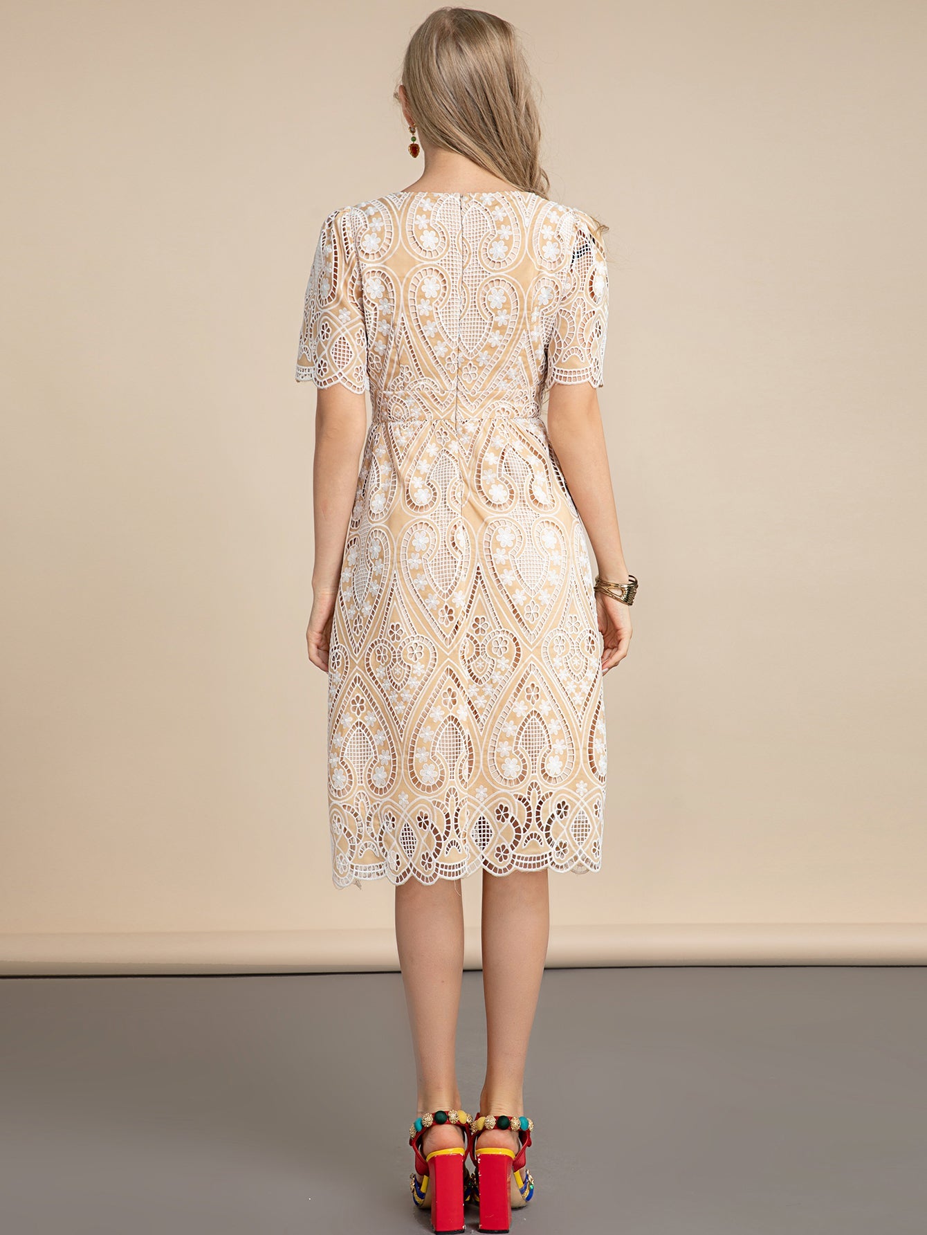 Sara Dress Threads & Bond