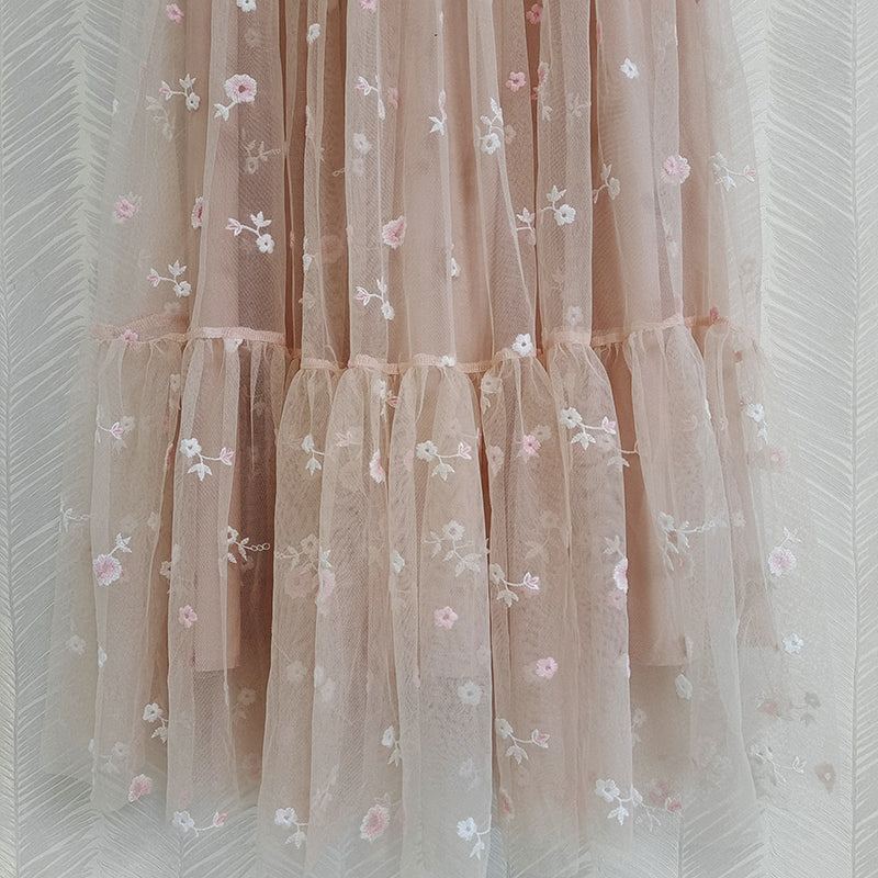 Aliseh Embroidered Dress Threads & Bond