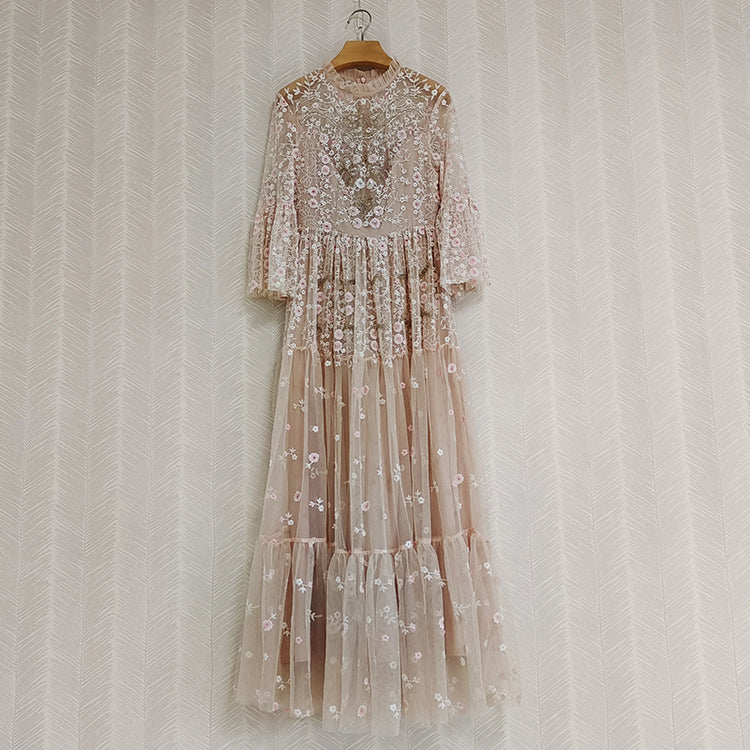 Aliseh Embroidered Dress Threads & Bond