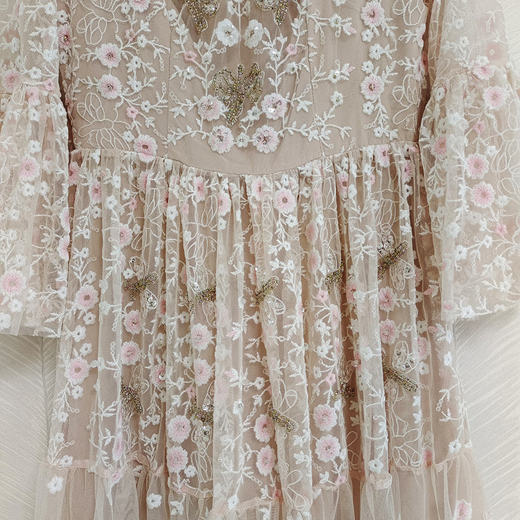 Aliseh Embroidered Dress Threads & Bond