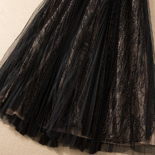 Valentine Lace Dress Threads & Bond