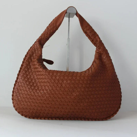 Woven Leather Hobo Bag - Grace’s Timeless Craftsmanship