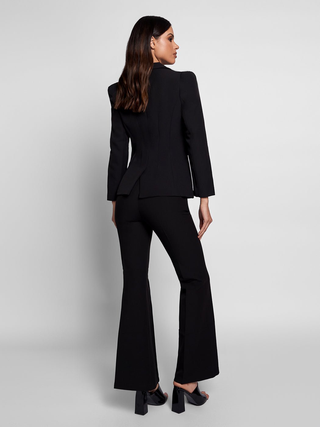 Bahira Blazer + Pants Set In Black