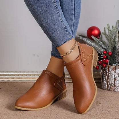 Melany | Retro Pointed Toe Short Boots