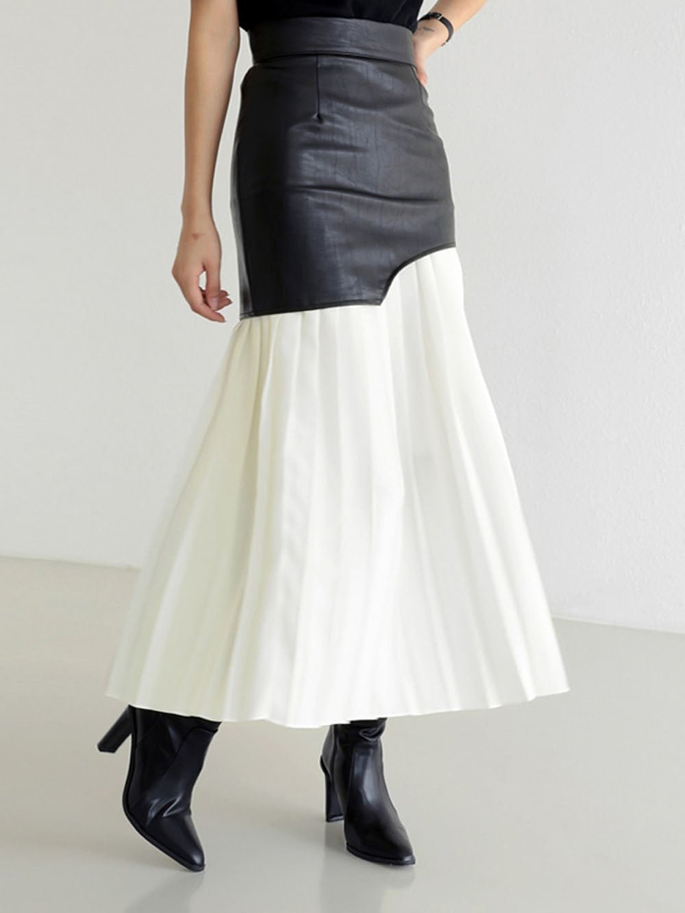 Klaretta Midi Skirt