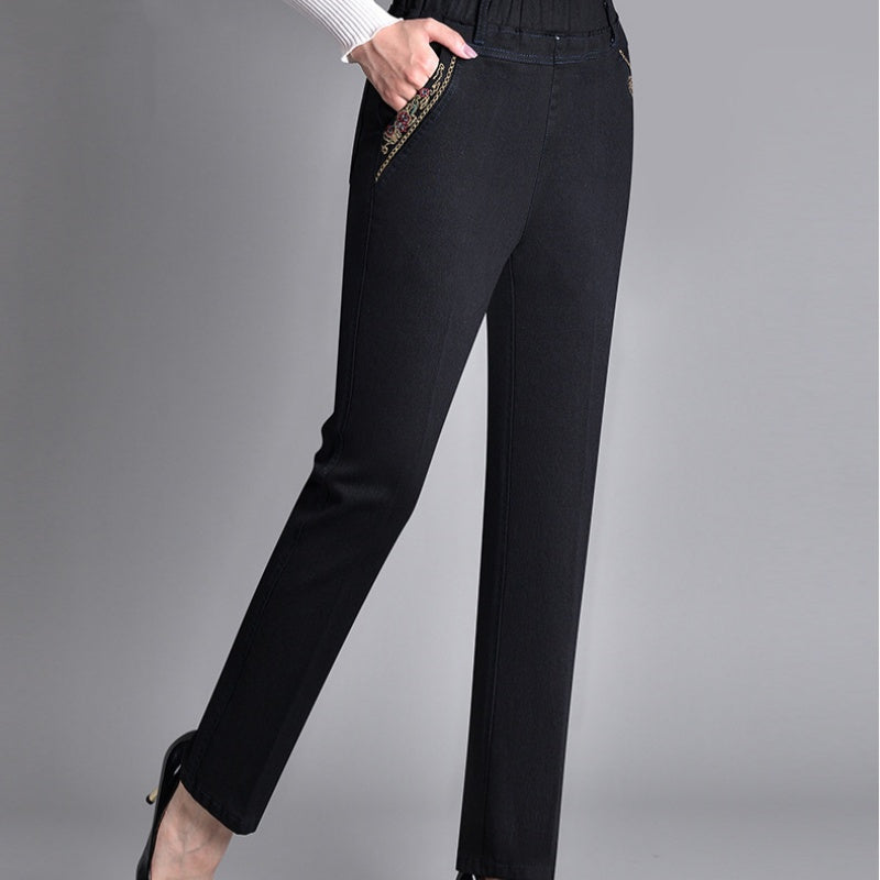 Margot | Women's jeans with side pockets and elastic waistband